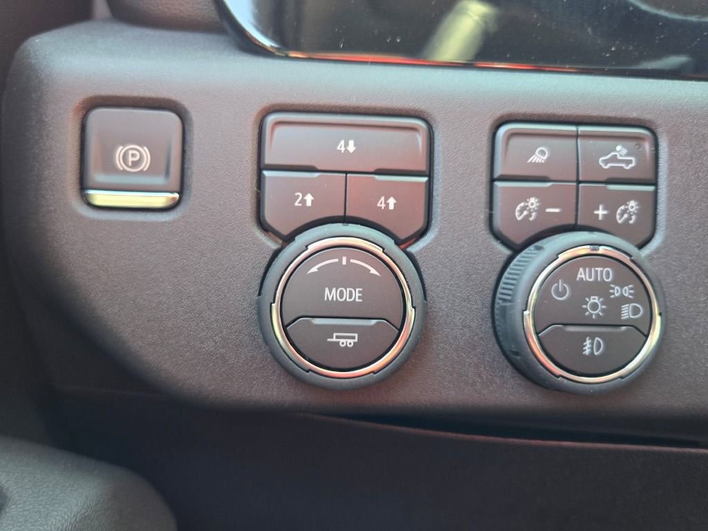 New 2026 Chevrolet Silverado 2500 LT w/ Trail Boss Package image 25