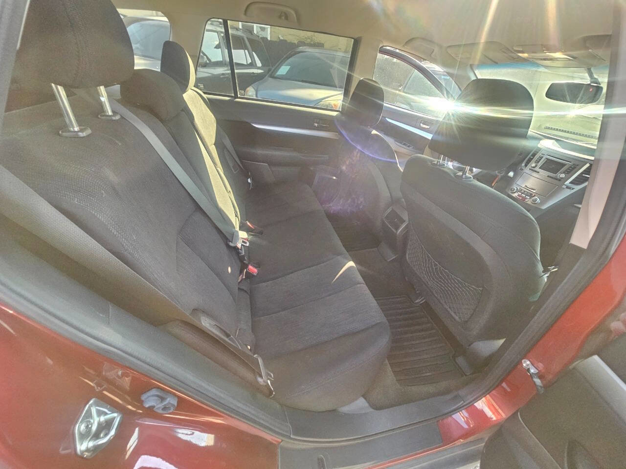 Used 2014 Subaru Outback 2.5i Premium image 14