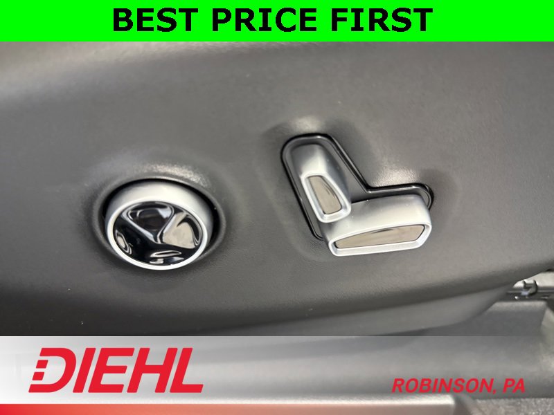 New 2026 Chrysler Pacifica Pinnacle image 19