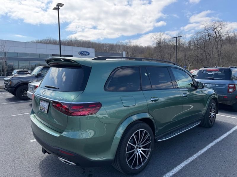 Used 2026 Mercedes-Benz GLS 450 4MATIC image 4