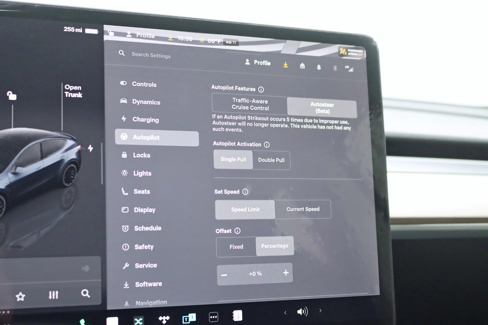 Used 2025 Tesla Model Y Performance image 24