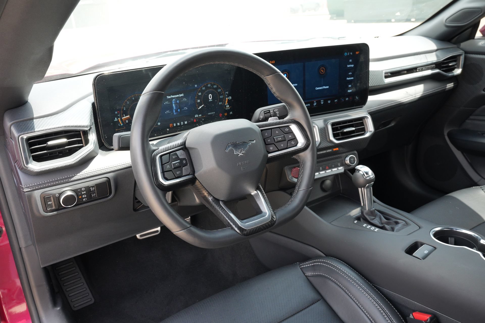 Used 2025 Ford Mustang GT Premium RWD image 17