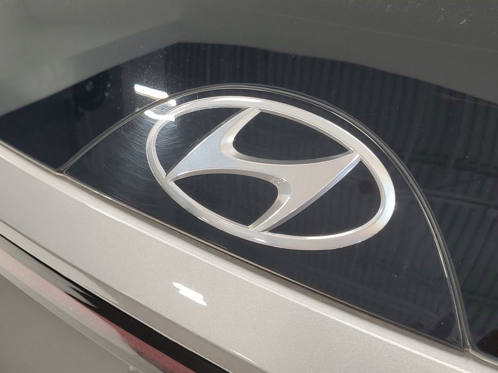 Used 2022 Hyundai Tucson Limited AWD/4WD image 6