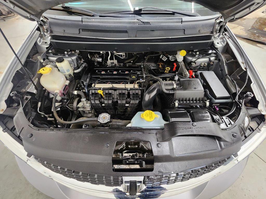 Used 2019 Dodge Journey SE FWD image 37