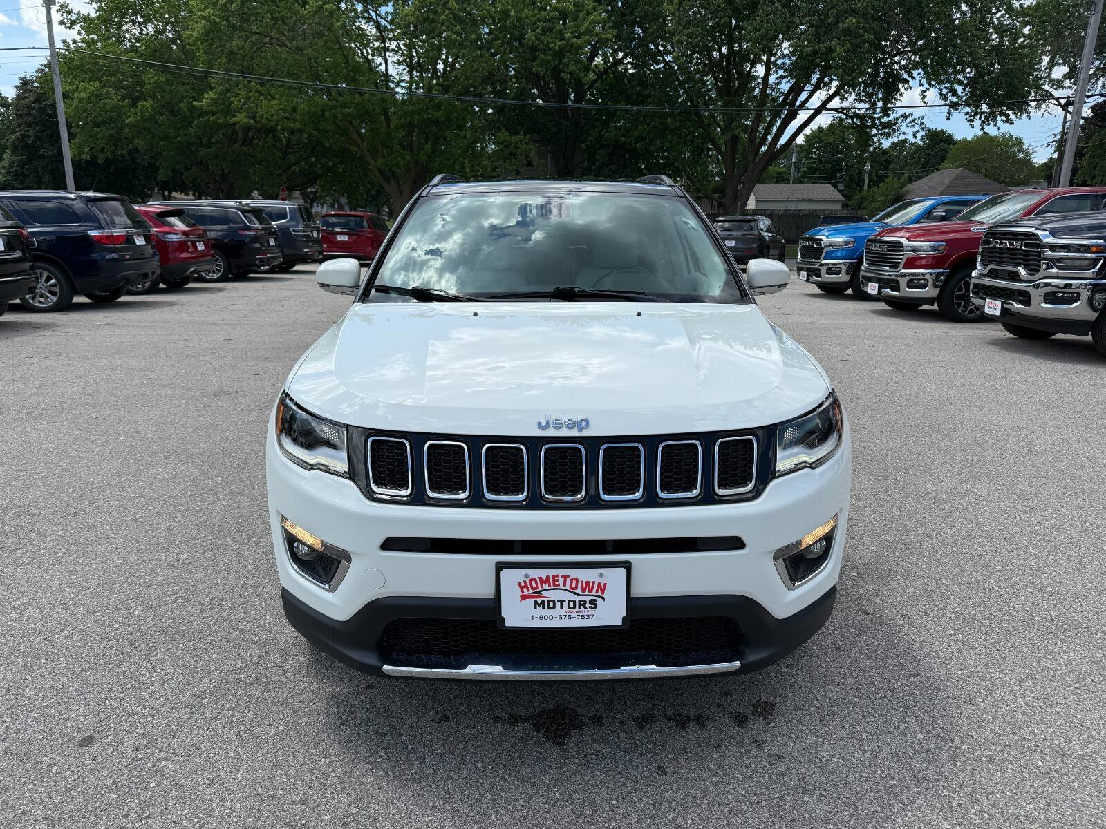 Used 2020 Jeep Compass Limited w/ Safety & Security Group AWD/4WD image 2