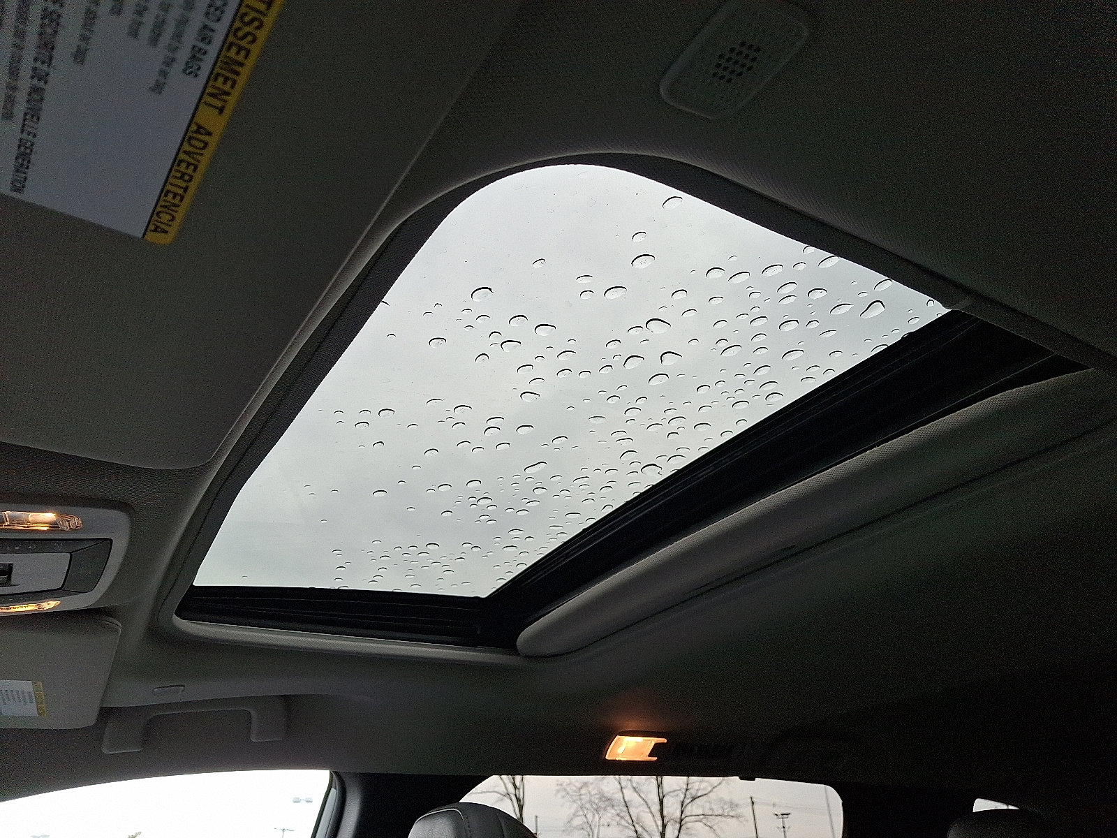 Used 2025 Toyota Sienna XLE image 15