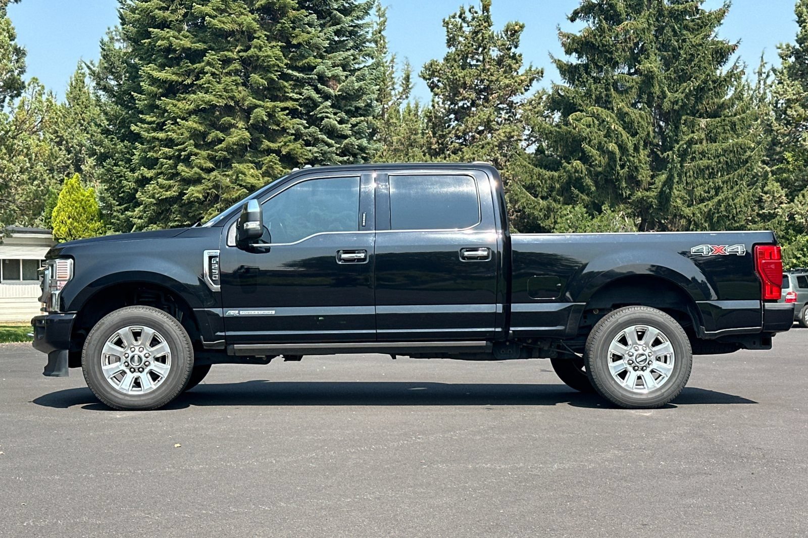 Used 2022 Ford F250 Platinum AWD/4WD image 7