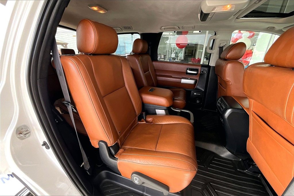 Used 2008 Toyota Sequoia Platinum image 25