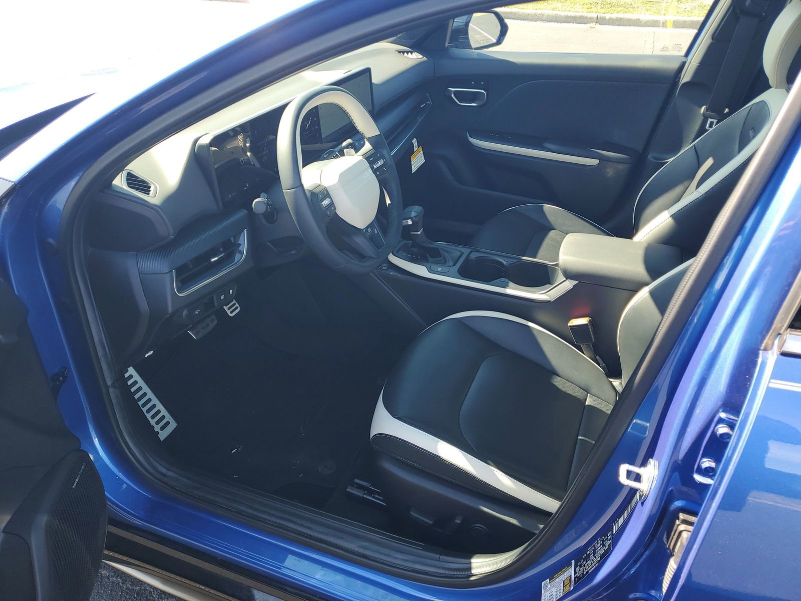 Used 2025 Kia K4 GT-Line Turbo FWD image 16