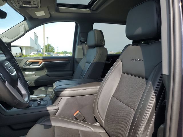 Used 2023 GMC Sierra 1500 Denali w/ Denali Reserve Package AWD/4WD image 5