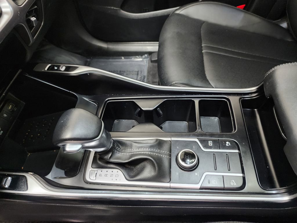 Used 2023 Kia Sorento S w/ Panoramic Sunroof Package AWD/4WD image 21