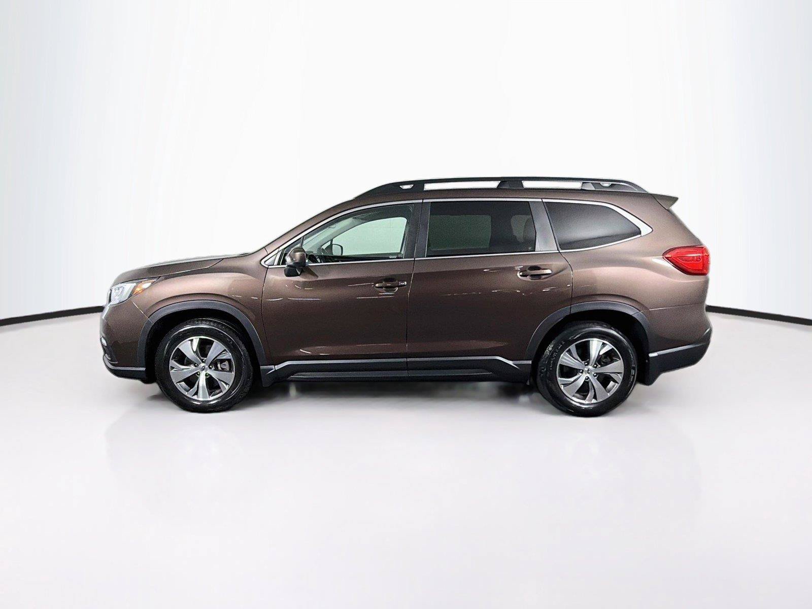 Used 2021 Subaru Ascent Premium w/ Convenience Package AWD/4WD image 8