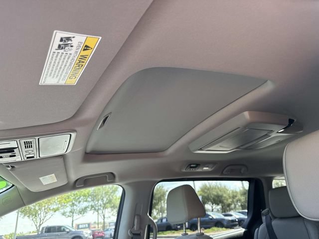 Certified 2023 Honda Odyssey Touring image 23