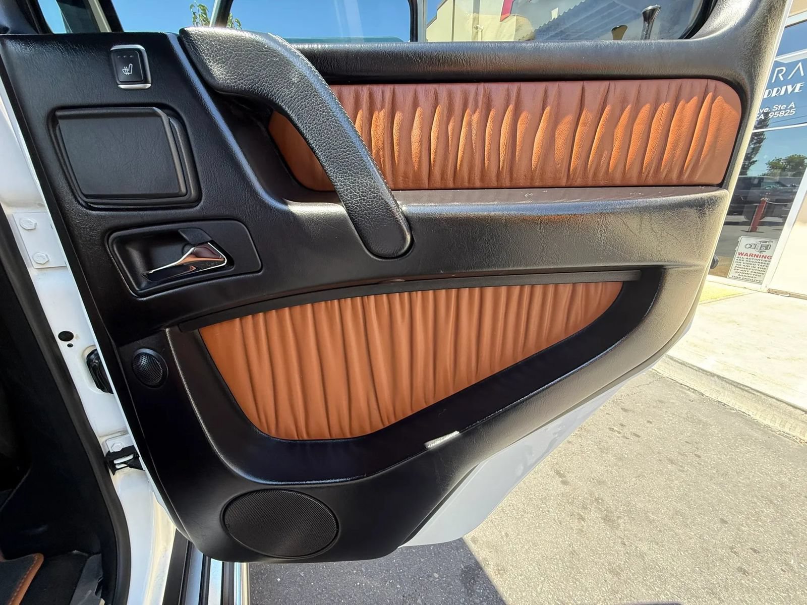 Used 2014 Mercedes-Benz G 63 AMG 4MATIC image 23