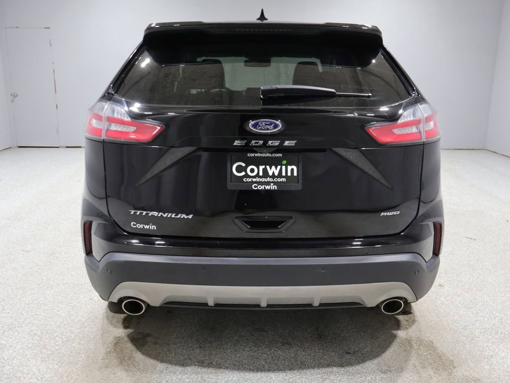 Used 2024 Ford Edge Titanium w/ Equipment Group 301A image 3