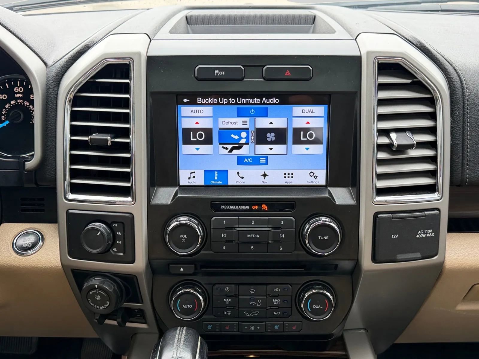 Used 2016 Ford F150 Lariat w/ Equipment Group 501A Mid AWD/4WD image 21