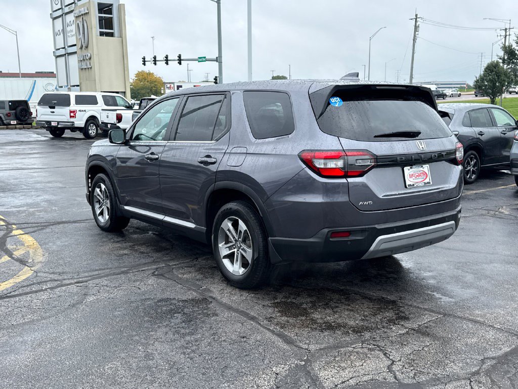 Certified 2024 Honda Pilot EX-L image 9