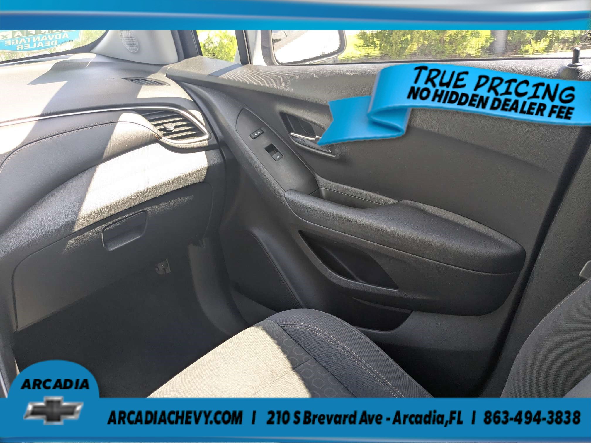 Used 2020 Chevrolet Trax LS w/ Tint and Cruise Package FWD image 18