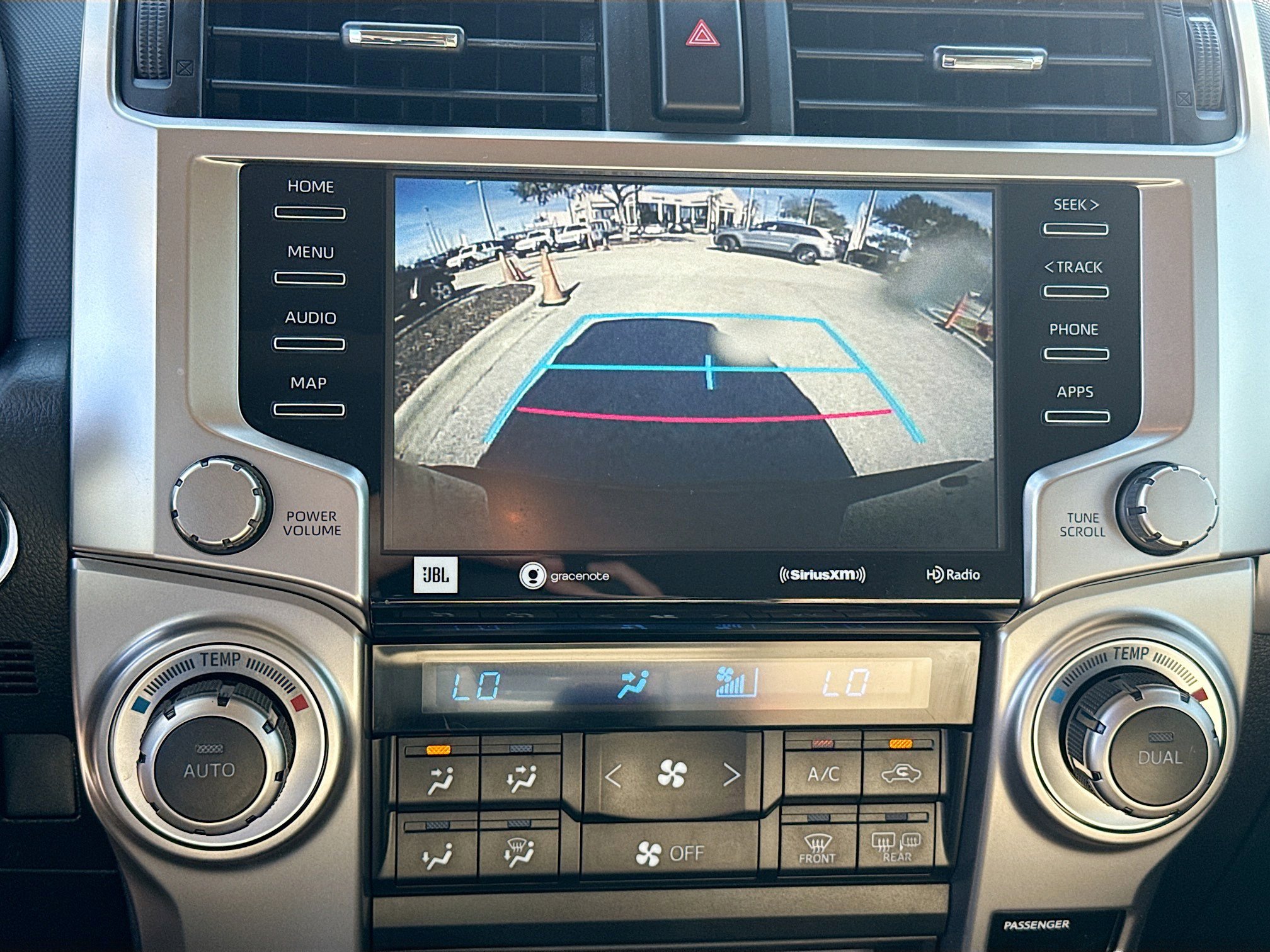 Used 2020 Toyota 4Runner Limited image 31