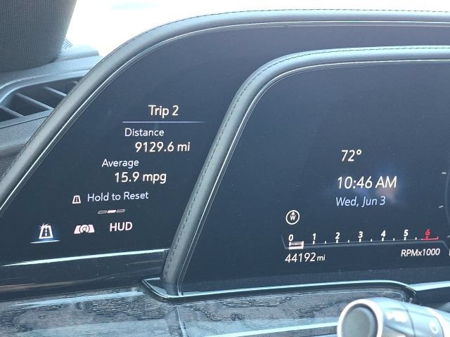 Used 2021 Cadillac Escalade Premium Luxury w/ Driver Assist Tech Package AWD/4WD image 30