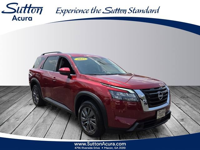Used 2025 Nissan Pathfinder SV FWD image 1