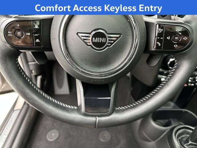 Used 2022 MINI Cooper S w/ Premium Package image 17