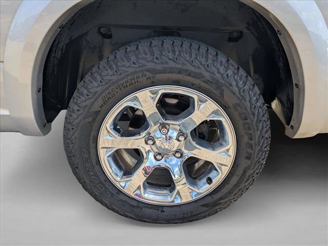 Used 2016 RAM 1500 Laramie w/ Convenience Group RWD image 8