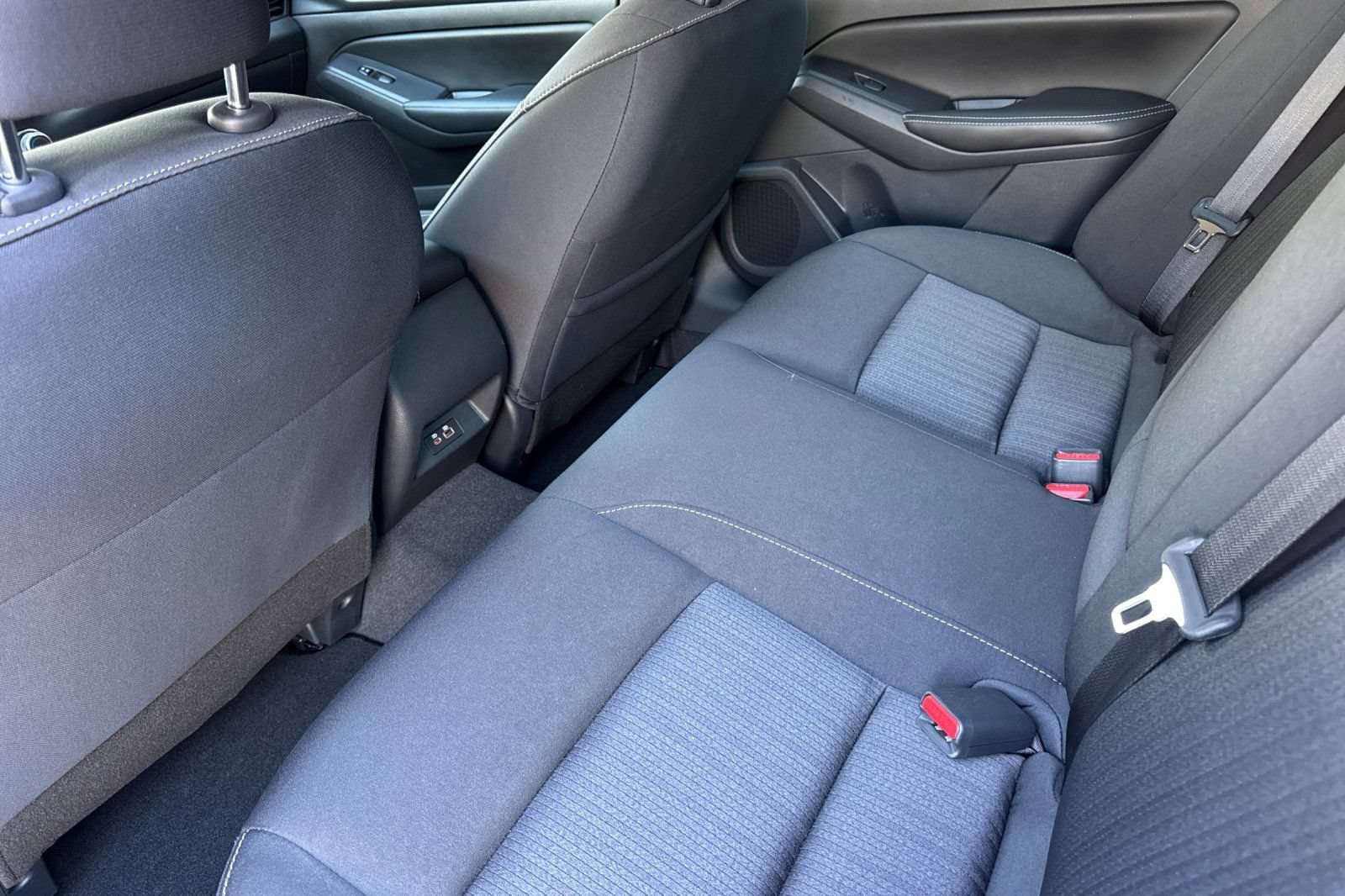 Used 2022 Nissan Altima 2.5 SV FWD image 13