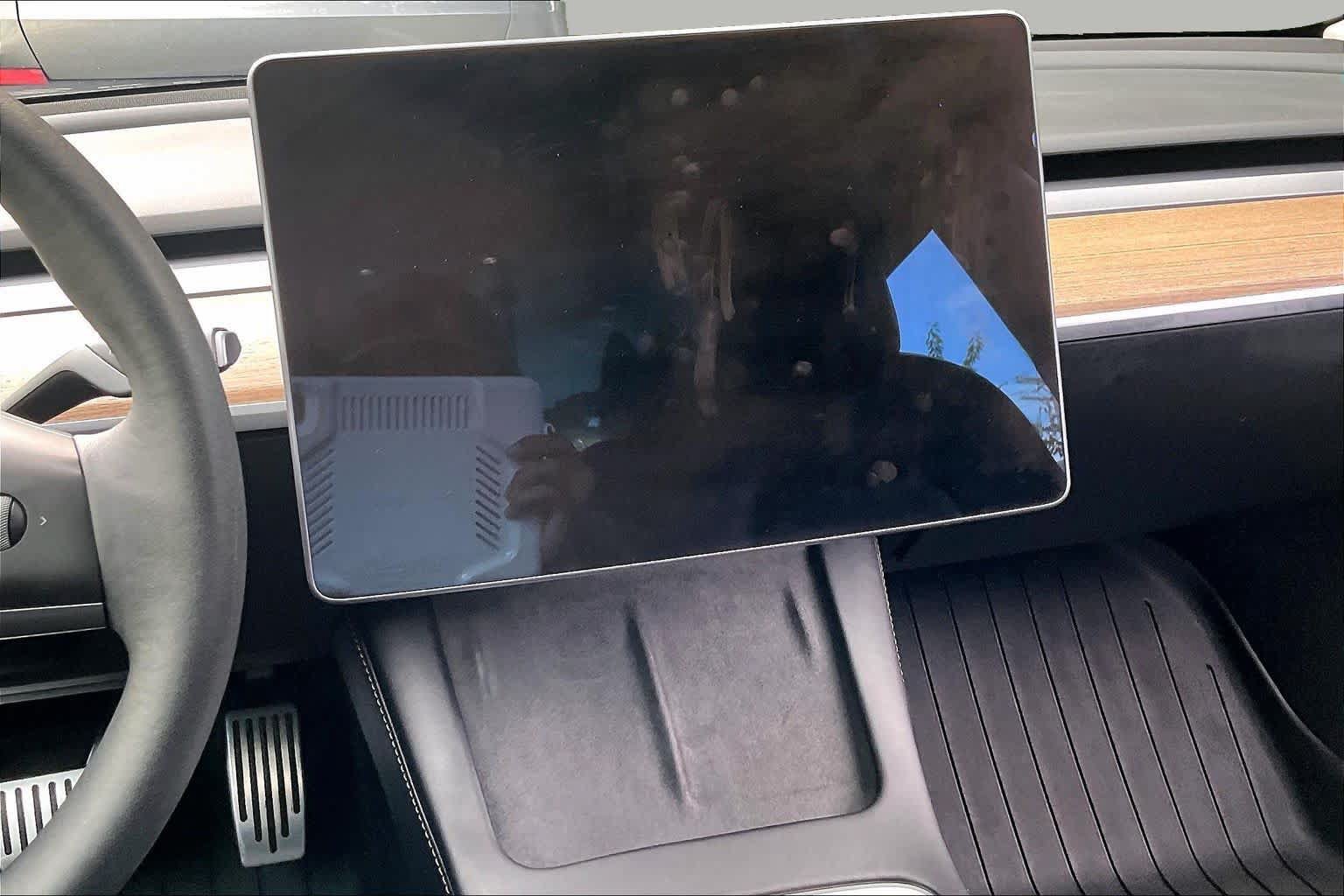 Used 2022 Tesla Model 3 Standard Range RWD image 6