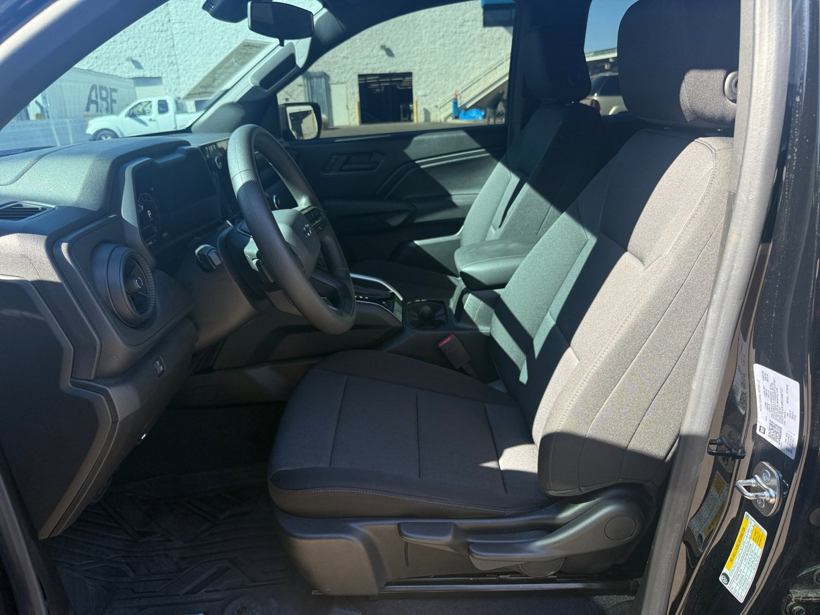 Used 2024 Chevrolet Colorado Trail Boss image 12