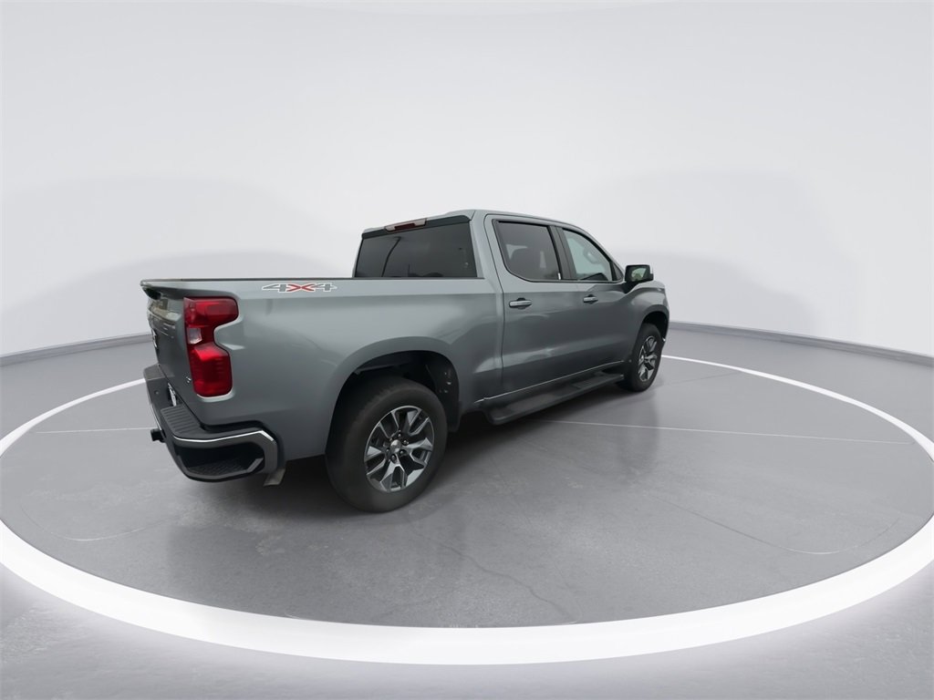 Used 2025 Chevrolet Silverado 1500 LT image 8