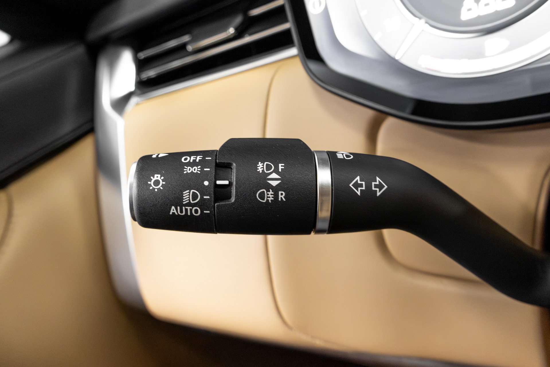 Used 2023 Land Rover Range Rover Autobiography image 58