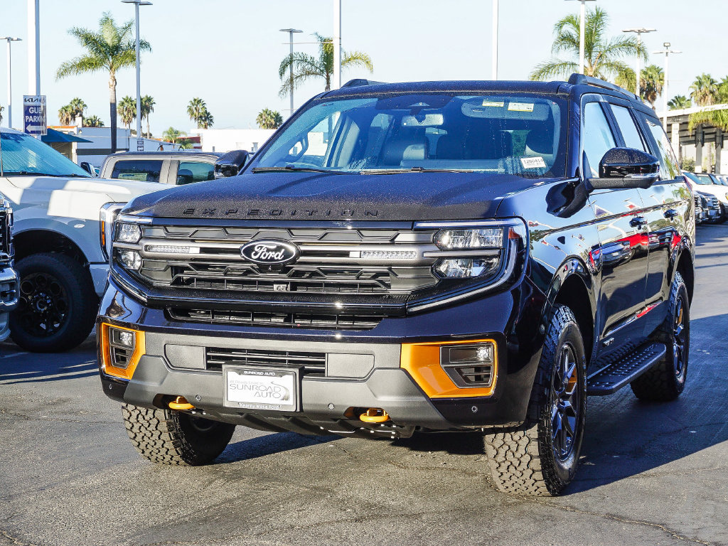 New 2026 Ford Expedition Tremor AWD/4WD image 3