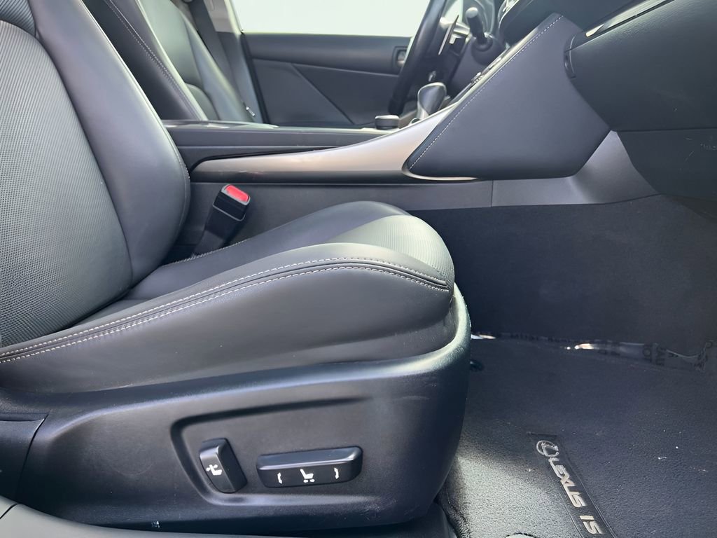 Used 2018 Lexus IS 300 w/ Accessory Package 2 image 33