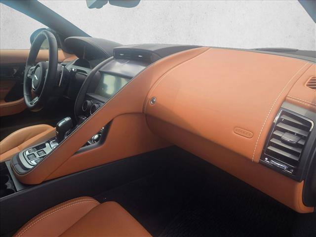 Used 2024 Jaguar F-TYPE R AWD/4WD image 16