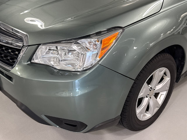 Used 2016 Subaru Forester 2.5i Premium w/ All-Weather Package AWD/4WD image 7