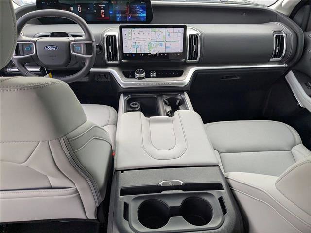 New 2026 Ford Expedition Max Platinum w/ Driver's Package image 13