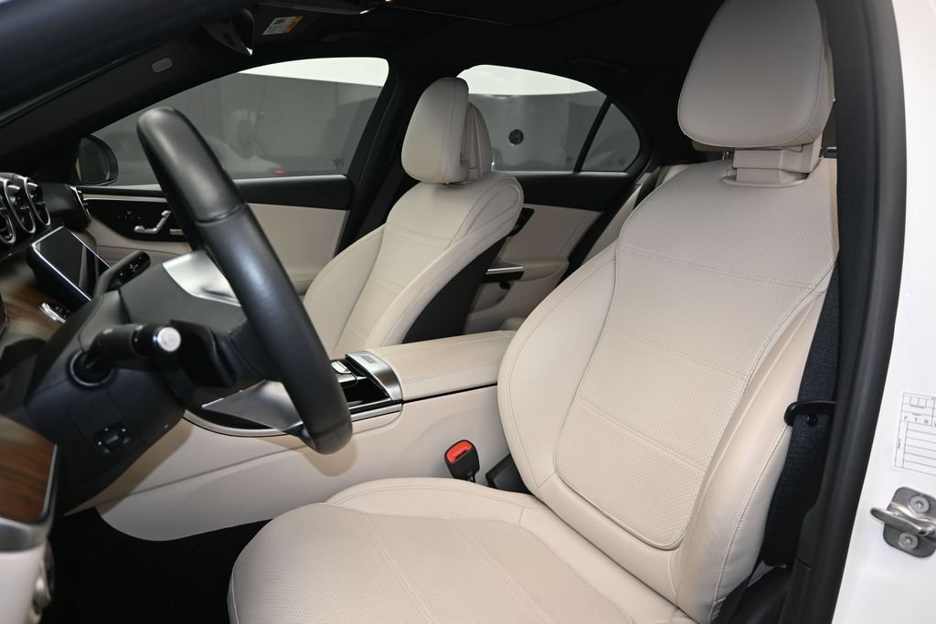 Used 2025 Mercedes-Benz C 300 Sedan image 20