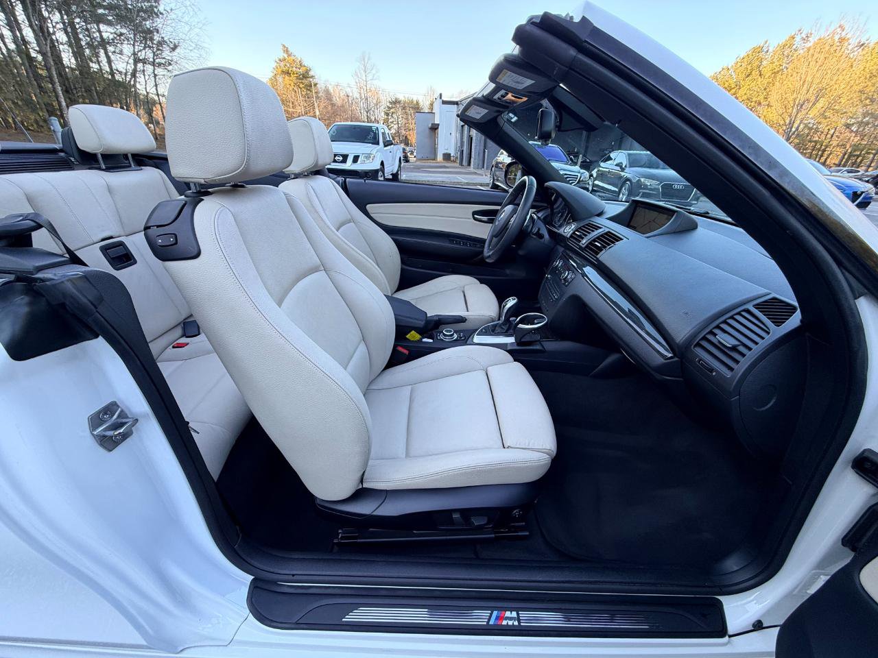 Used 2013 BMW 135i Convertible image 18