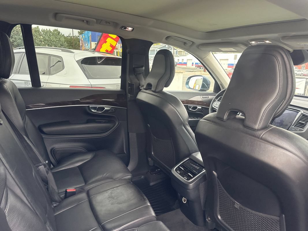 Used 2019 Volvo XC90 T6 Momentum w/ Protection Package Premier AWD/4WD image 31