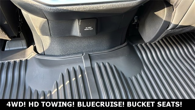 New 2025 Ford Expedition Active image 27