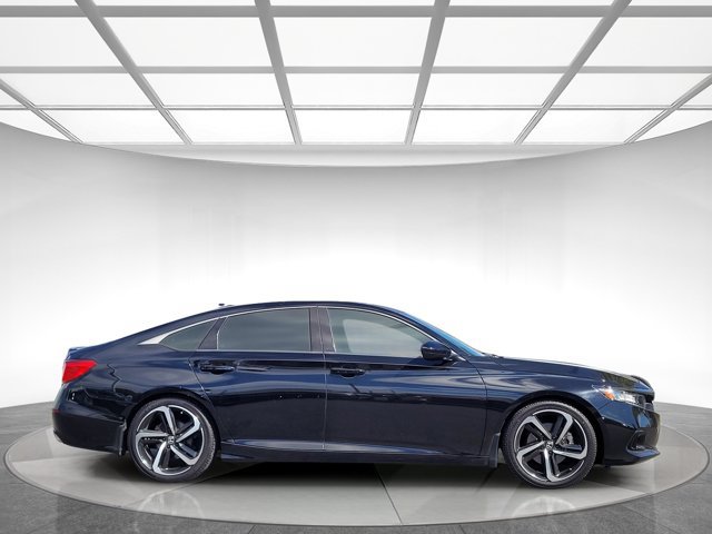 Used 2022 Honda Accord Sport image 3