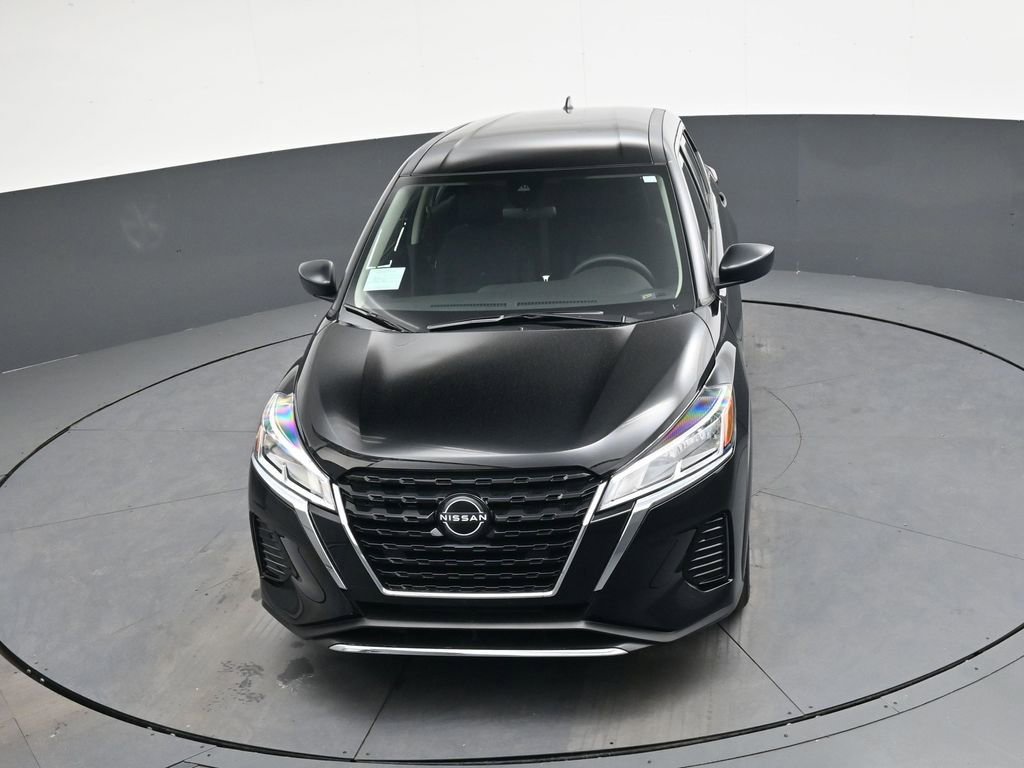 Certified 2025 Nissan Kicks Play S FWD image 34