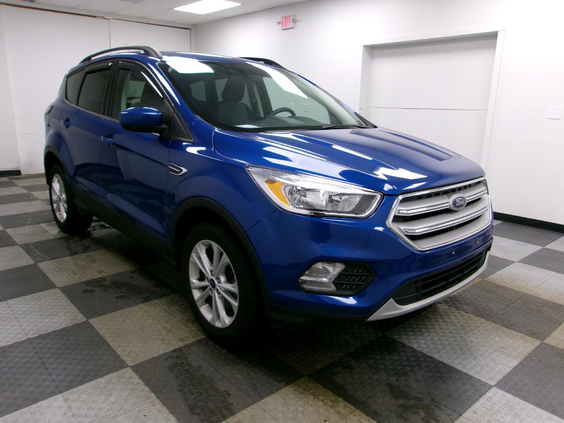 Used 2018 Ford Escape SE image 13