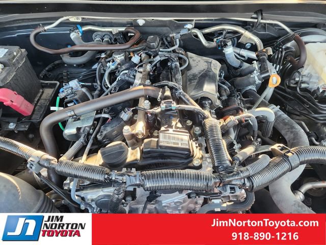 Used 2024 Toyota Tacoma SR image 31