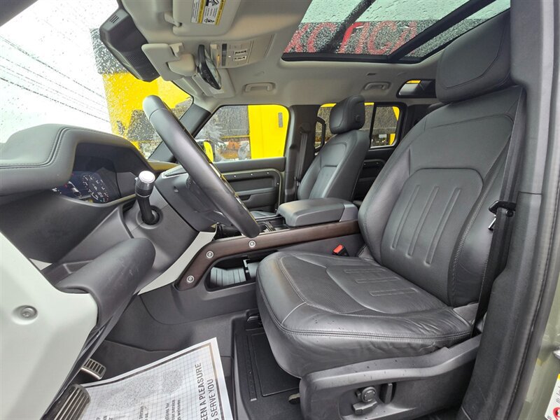 Used 2020 Land Rover Defender 110 HSE AWD/4WD image 14