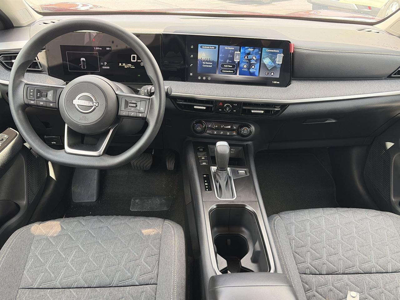 Certified 2026 Nissan Kicks SV w/ SV Premium Package FWD image 28