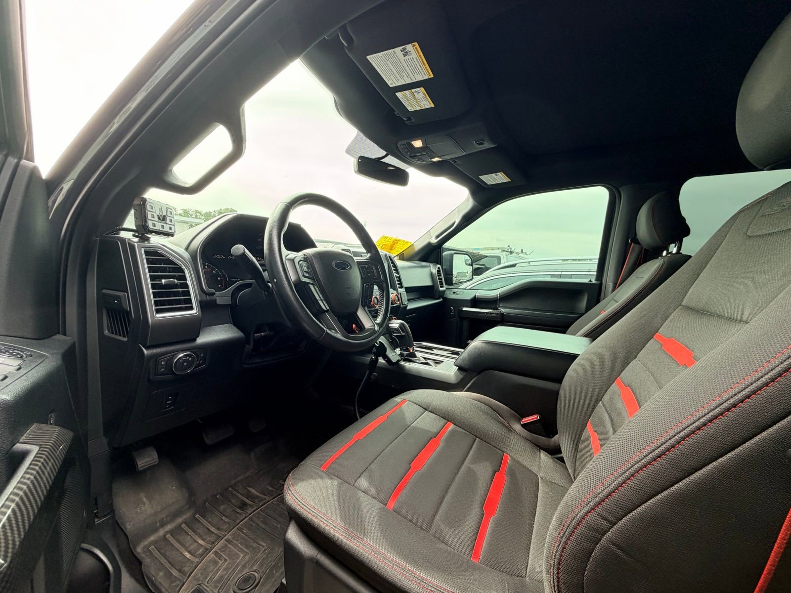 Used 2016 Ford F150 XLT w/ Equipment Group 302A Luxury image 3