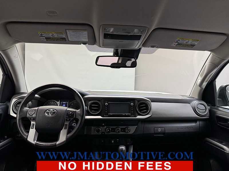 Used 2019 Toyota Tacoma SR5 image 12