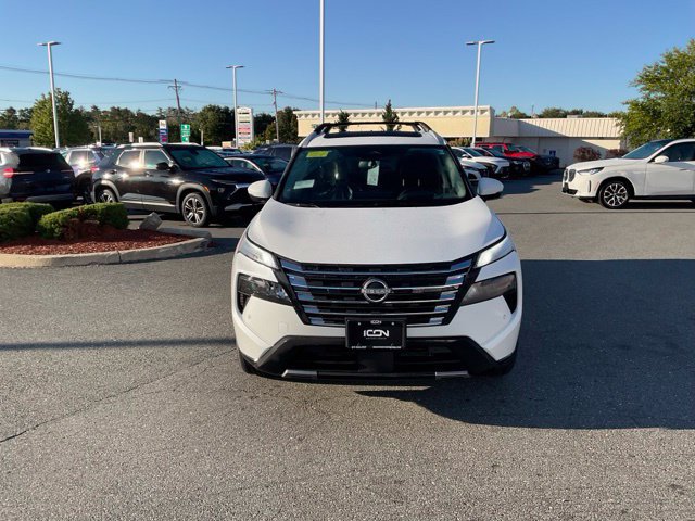 New 2026 Nissan Rogue Platinum AWD/4WD image 2